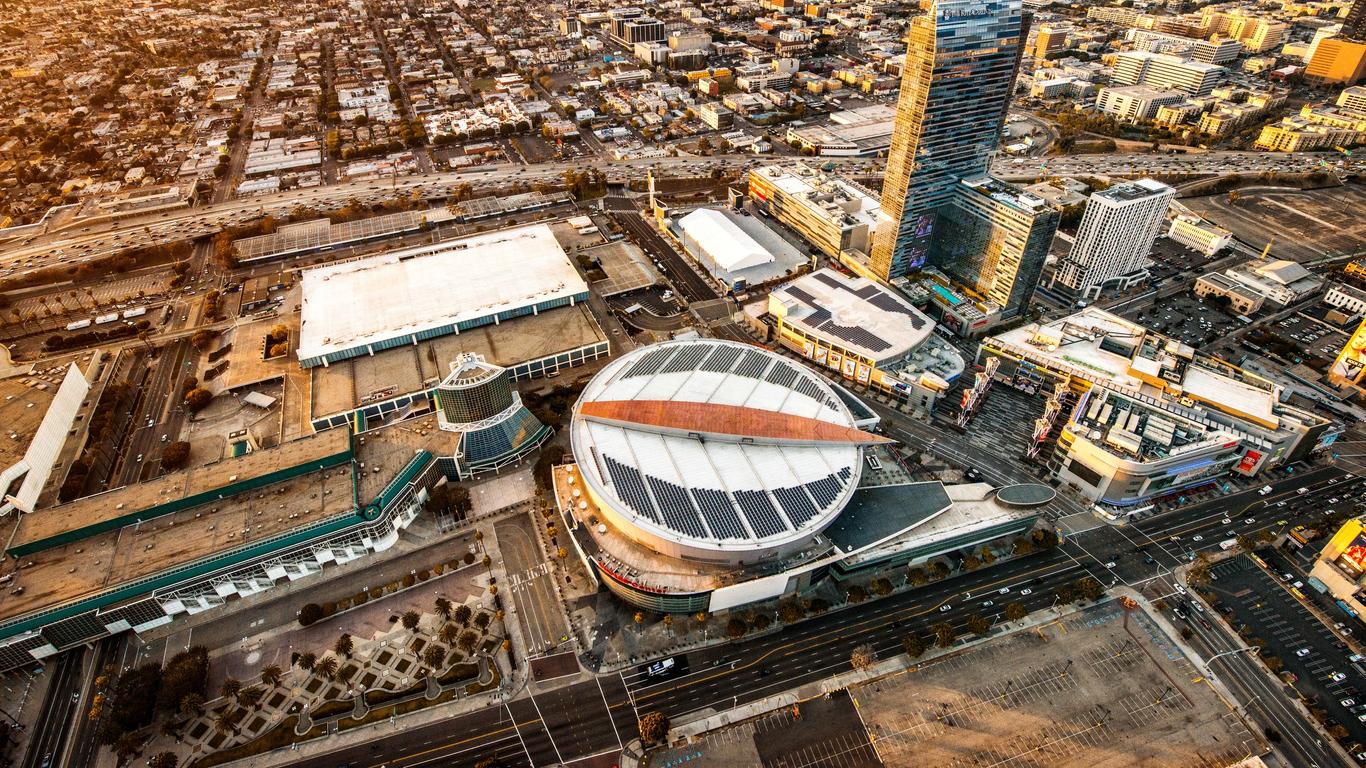 Hotels in Crypto.com Arena