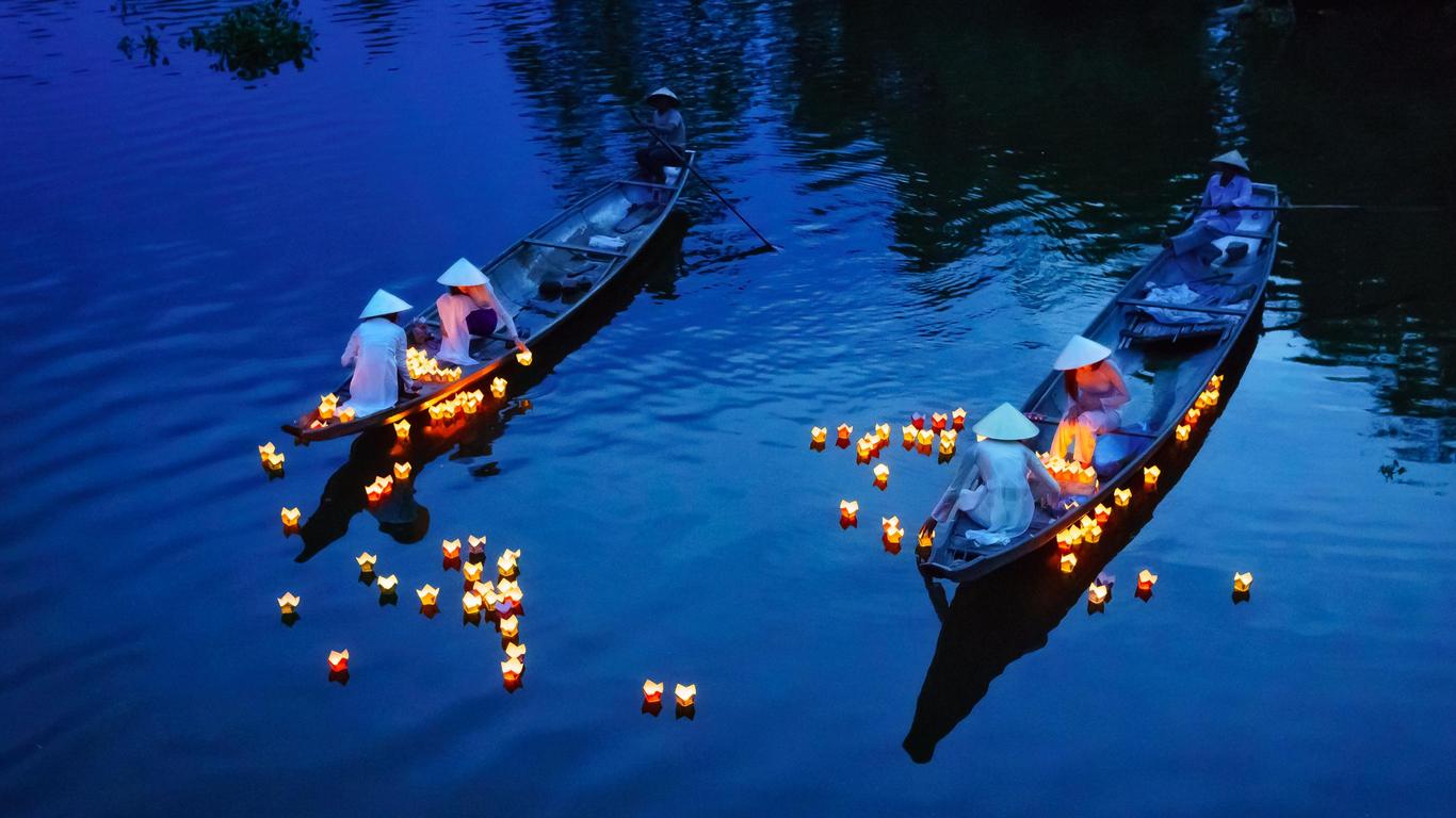 Flüge nach Hue, Vietnam