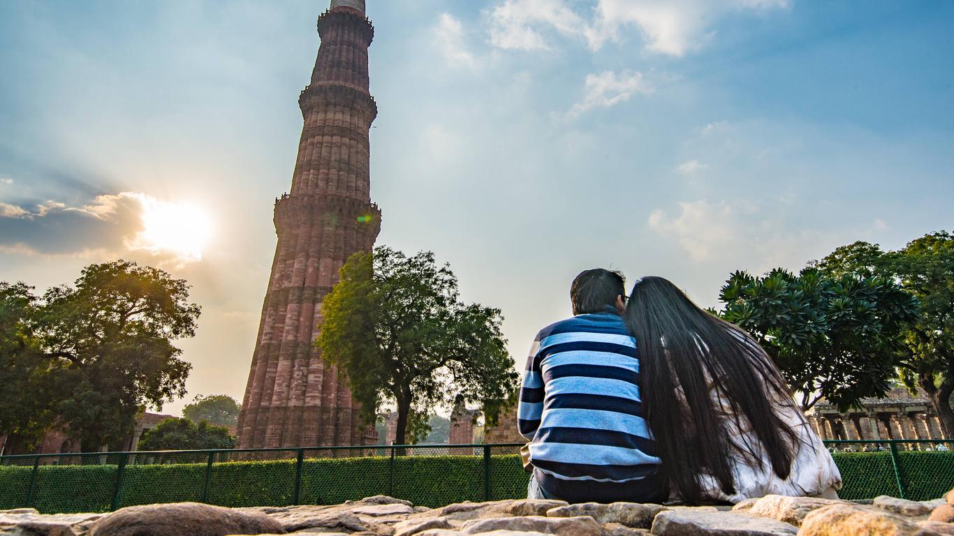 Flights to New Delhi Indira Gandhi Intl