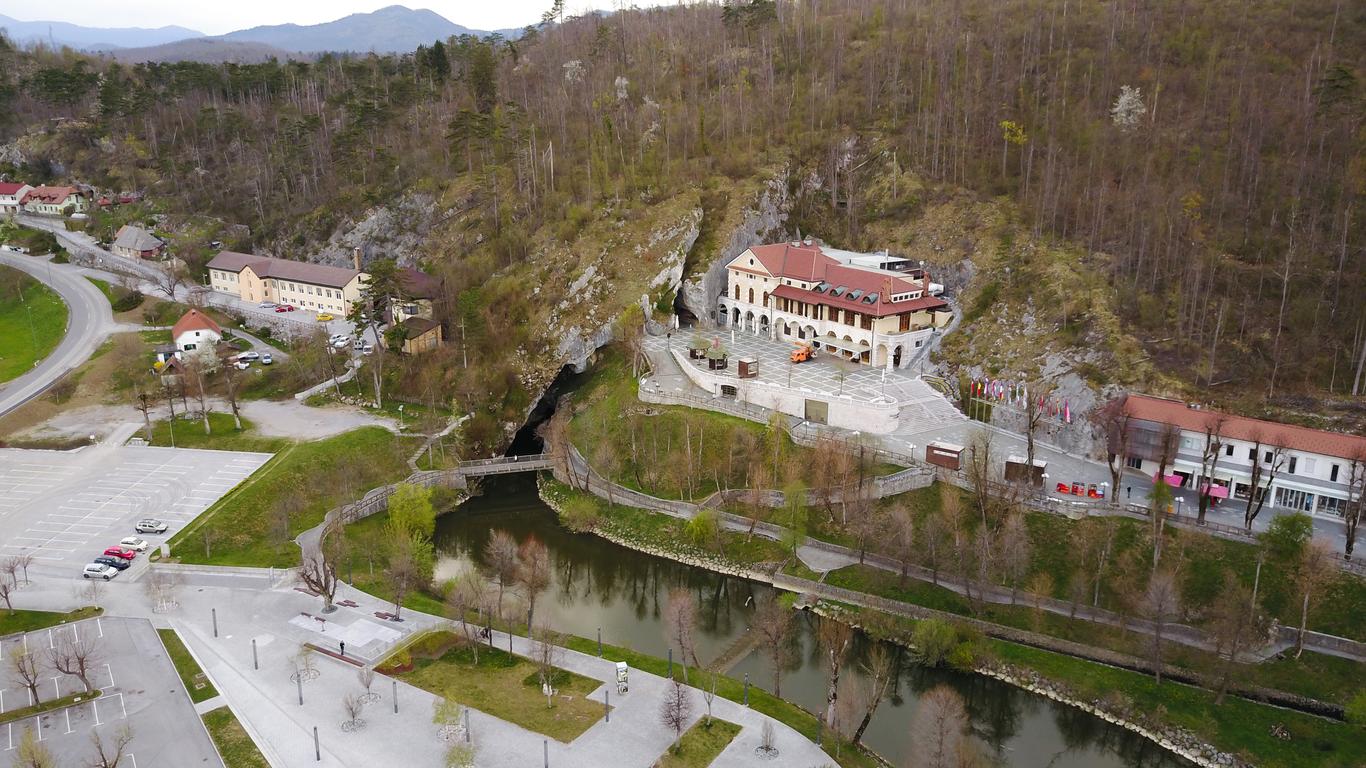 Hotel a Postumia