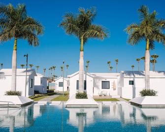 Club Maspalomas Suites & Spa - Adults Only - Maspalomas - Pool