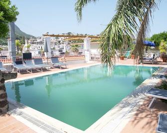 Hotel Candia - Casamicciola Terme - Piscine