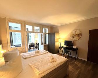 Hotel Garni Balticpetite - Heringsdorf - Bedroom