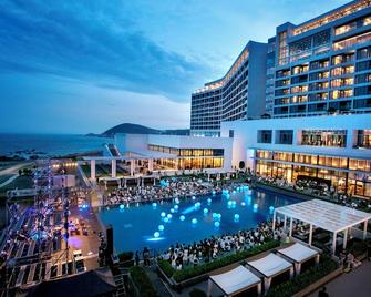 Ananti at Busan Cove - Busan - Building