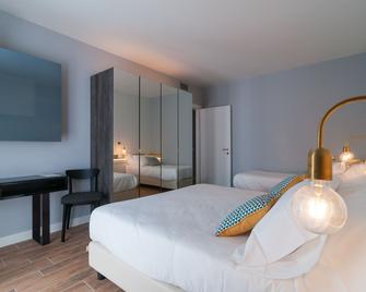 Residence Ten Suite - Rimini - Schlafzimmer