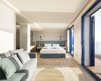 Hotel Voramar - l'Escala - Bedroom