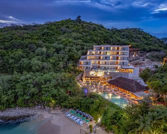Nirú Ocean Suites by Binniguenda - Santa Maria Huatulco - Gebouw