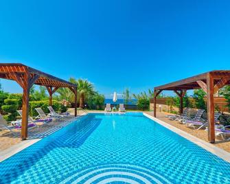 Villa Sofia - Benitses - Pool