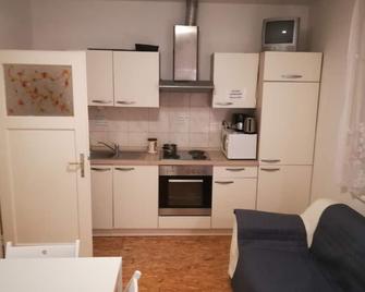 Family Guesthouse Greenslo - Liubliana - Cocina