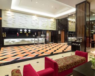 Best Western Plus Makassar Beach - Makassar - Lobby