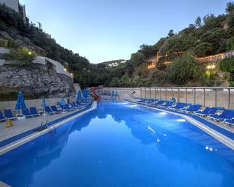 Crystal Hotel Bodrum - Gümüşlük - Bể bơi