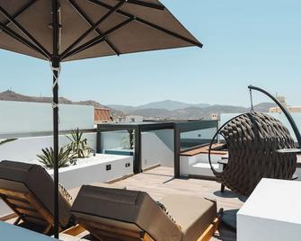 Legato Spa Suites - Naxos - Balkon