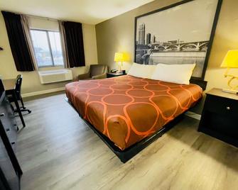 Super 8 by Wyndham Shakopee - Shakopee - Slaapkamer
