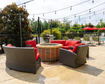 Holiday Inn Murfreesboro - Murfreesboro - Patio
