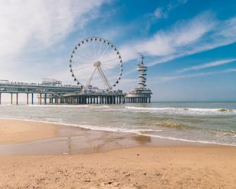 Carlton Beach - The Hague - Beach