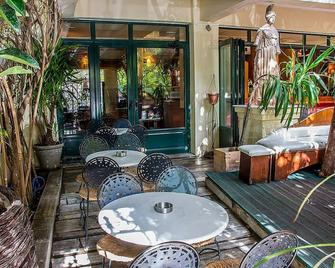 Tithora Athens Hostel - 雅典 - 天井