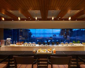 Courtyard by Marriott Hyderabad - Hyderabad - Bar