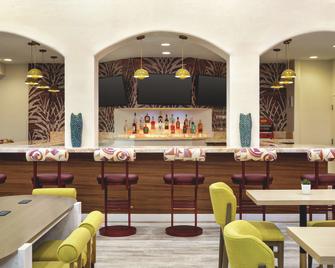 Hampton Inn Tropicana - Las Vegas - Restaurant