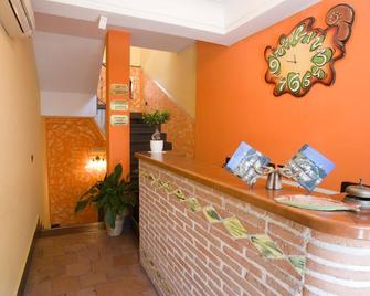 Albergo Pace - Pompeii - Resepsjon