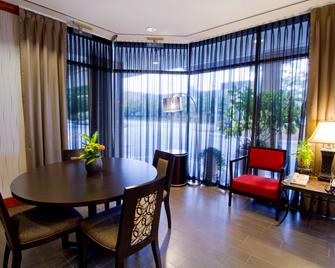 Hampton Inn by Hilton Vancouver-Airport/Richmond - Richmond - Sala pranzo