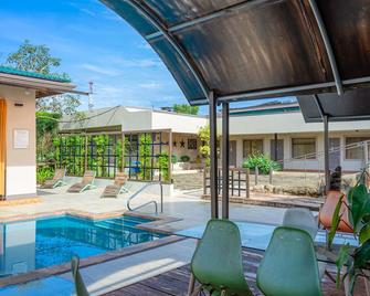 Hotel Zima - San Isidro de El General - Pool