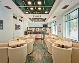 Hotel Central - Zagreb - Lounge