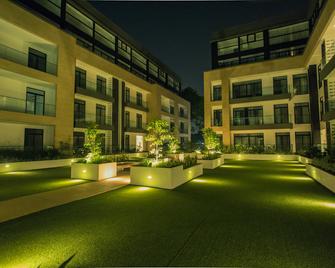 Accra Luxury Apartments @ The Gardens - Accra - Gebouw