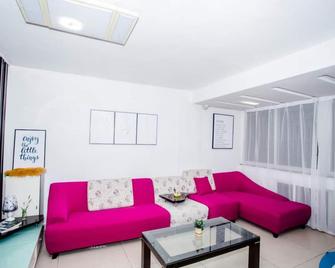 Laiyin Garden City Hostel - Shenzhen - Sala de estar