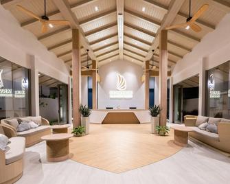 Panwaburi Beachfront Resort - Phuket - Salónek