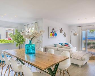 Villa Alcanada - Alcúdia - Ruang makan