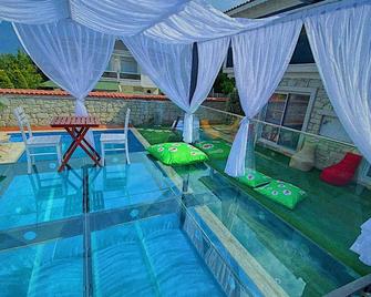 Grand Alacati Butik Hotel - Alacati - Pool