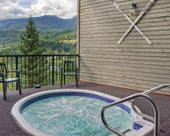 Awesome summers and gorgeous winters! - Whistler - Vista del exterior