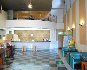 Hotel Route-Inn Hakata Ekiminami - Fukuoka - Front desk