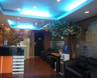 Bangkok Travel Suites Hotel - Mueang Nonthaburi - Lễ tân