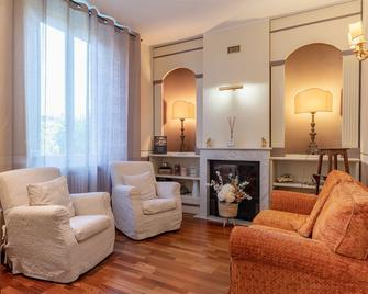 Villa Romantica Wellness & Spa - Lucca - Living room