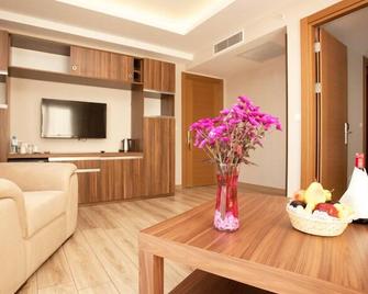 Anemon Kent Trabzon Otel - Trabzon - Living room