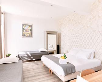 Hotel Lemon - Menton - Habitación