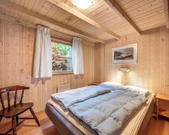 Cozy And Spacious Holiday Home Near Torup Strand Close To The North Sea, - Fjerritslev - Спальня