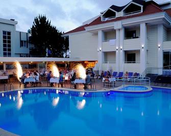Emily Rose Hotel - Kemer - Pool