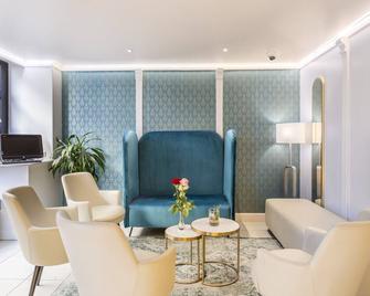 Berkeley - Paris - Lounge