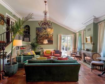 Casa Vela Boutique House - Cascais - Living room