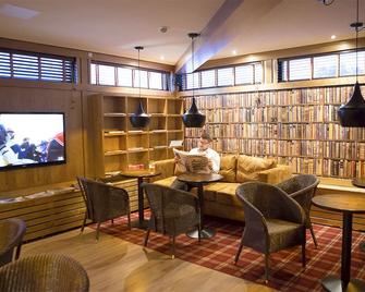 Finlandia Hotel Isovalkeinen - Kuopio - Area lounge