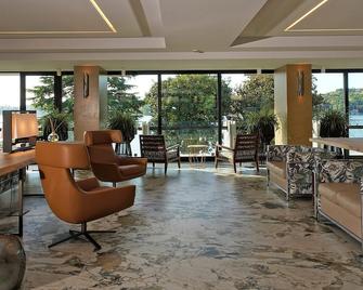 Hotel Salo Du Parc - Salo - Lounge