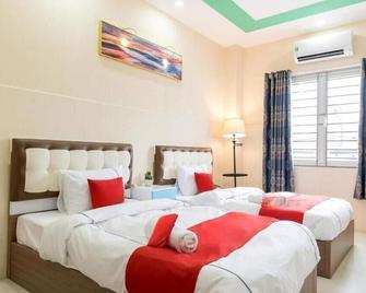 Bro Hotel Q6 - by Bay Luxury - Ho Chi Minh City