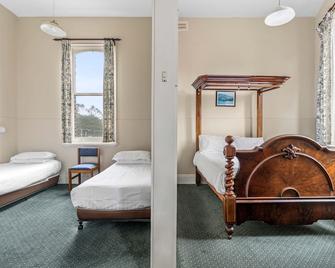 Empire Hotel Queenstown - Queenstown - Schlafzimmer