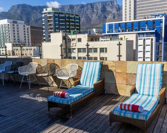 Onomo Hotel Cape Town - Inn On The Square - Ciudad del Cabo - Balcón