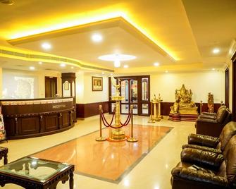 Hotel Horizon International - Guruvayoor - Lobby