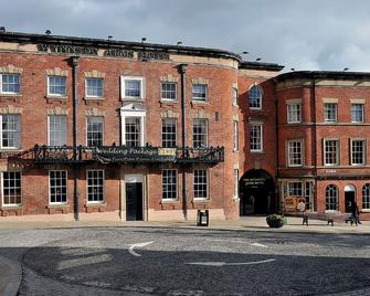 Wynnstay Arms, Wrexham by Marston's Inns - Wrexham - Budova