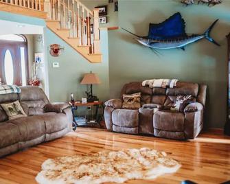 Resort Style Home - Kalkaska - Sala de estar