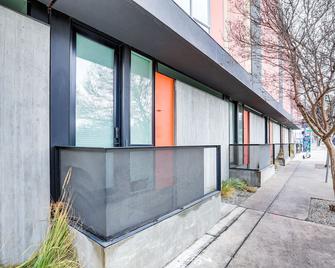 1 Mi To Downtown Sacramento Wfh-Friendly Studio! - Sacramento - Edificio
